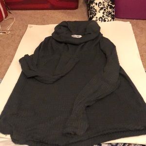 Swoop neck log sleeve tunic/shirt. Waffle style